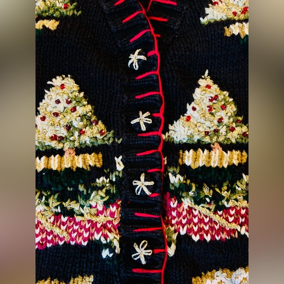 TIARA International Vintage Black Knit Embroidered Holiday Xmas Tree Vest XL - Picture 3 of 7
